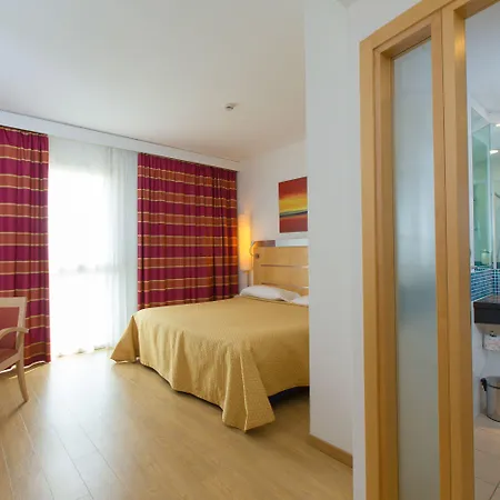 Hotell Unaway Nord 4*