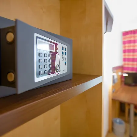 Hotel Unaway Nord 4*