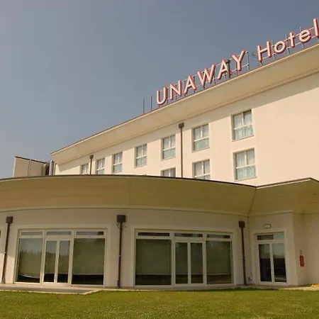 Nord 4* Τσεζένα