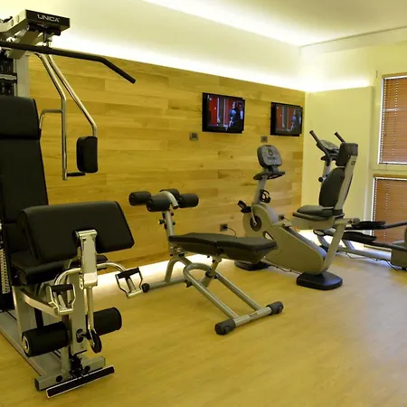 Hotel Unaway Nord 4*